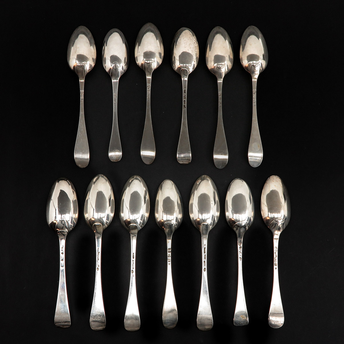 A Collection of 13 Silver Spoons - Image 2 of 10