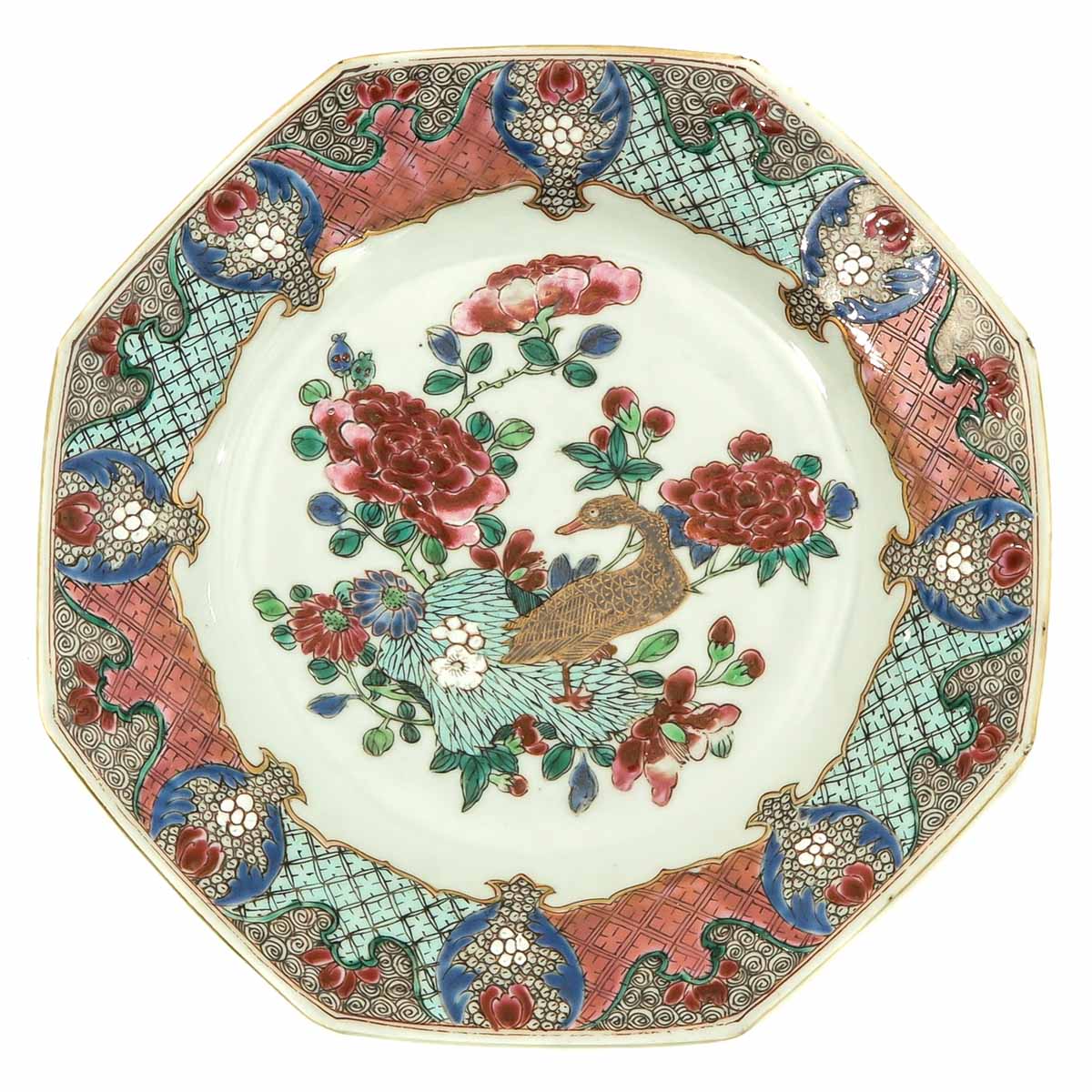 A Series of 3 Famille Rose Plates - Image 5 of 10
