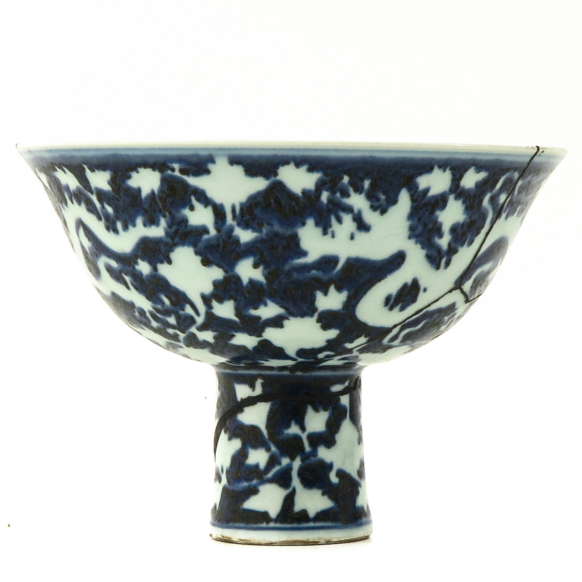 A Blue and White Stem Cup - Image 4 of 10