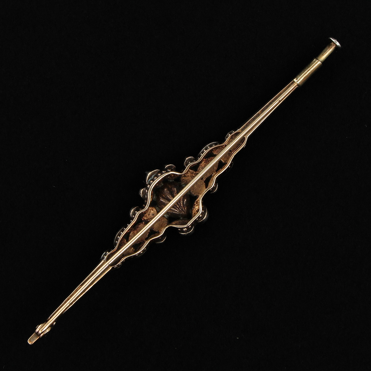 A Diamond Brooch - Image 2 of 3