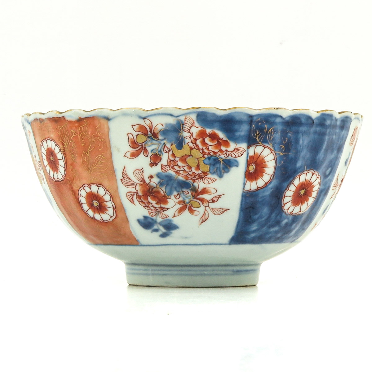 An Imari Bowl - Image 2 of 9