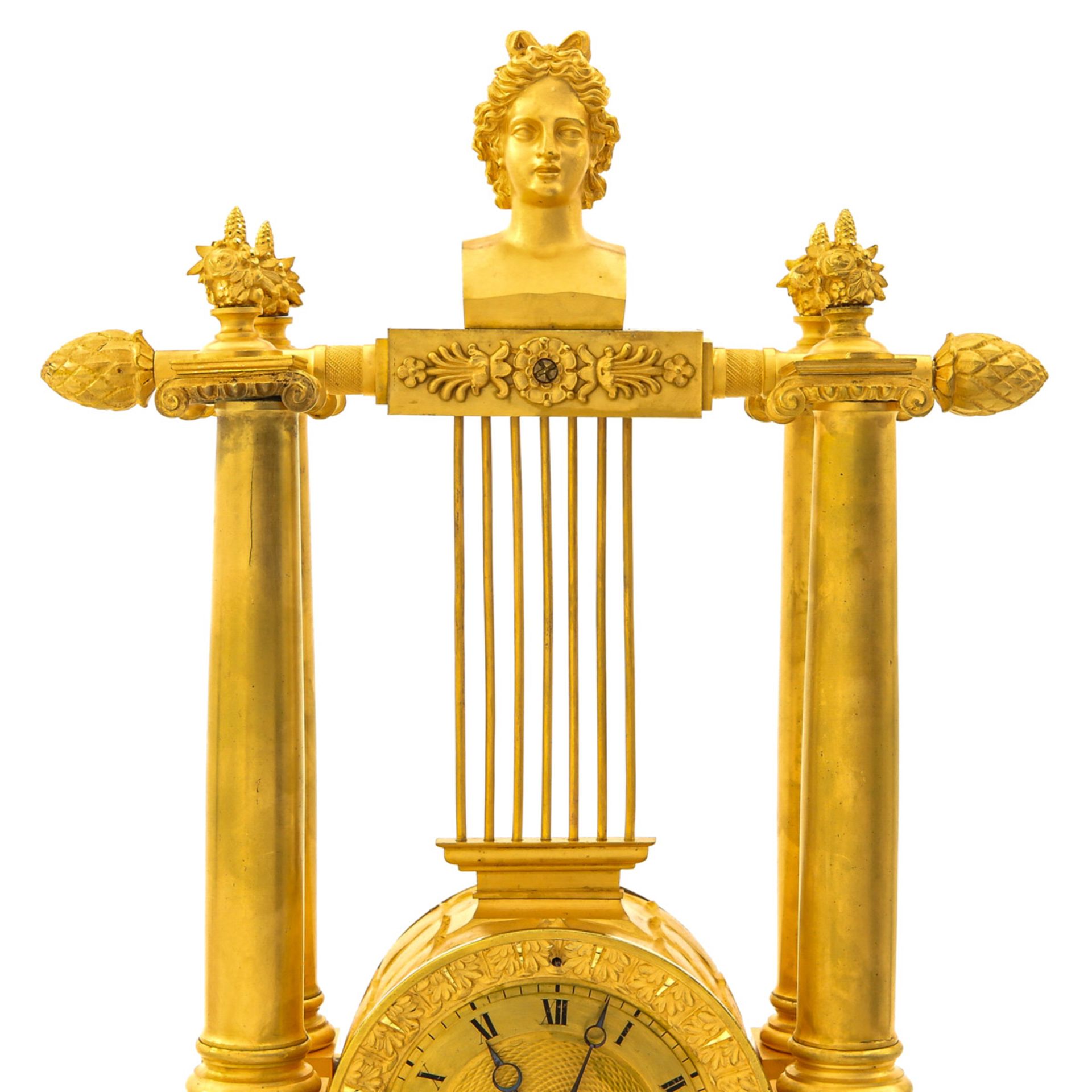 A Bronze Gilt French Pendulum - Image 7 of 8