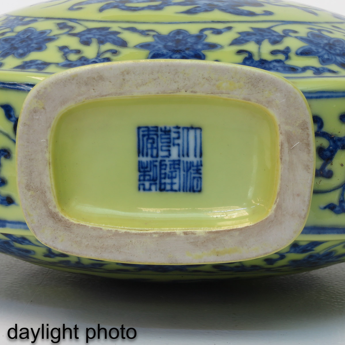A Yellow and Blue Moon Bottle Vase - Image 9 of 10
