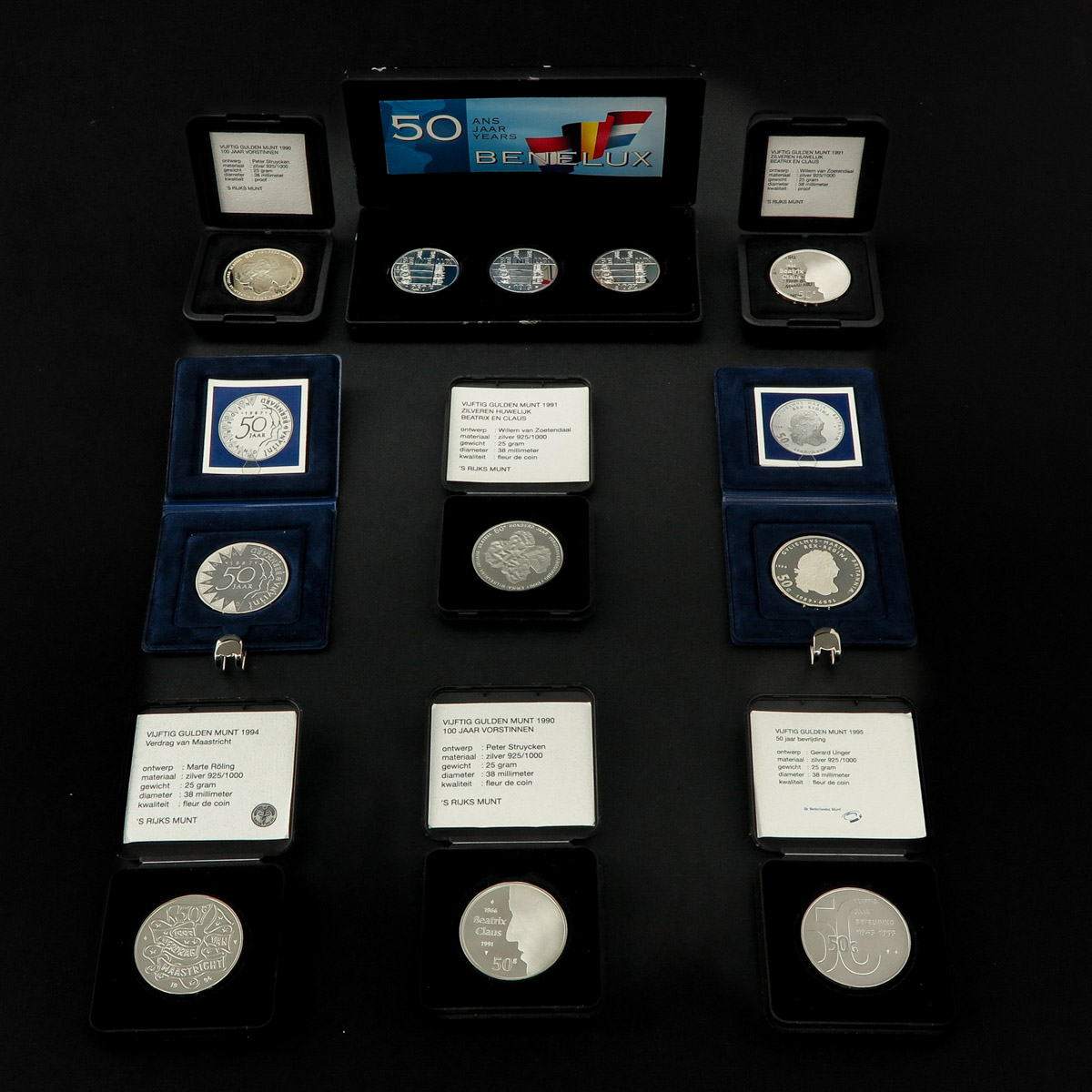 A Collection of 11 Silver Coins - Bild 3 aus 3