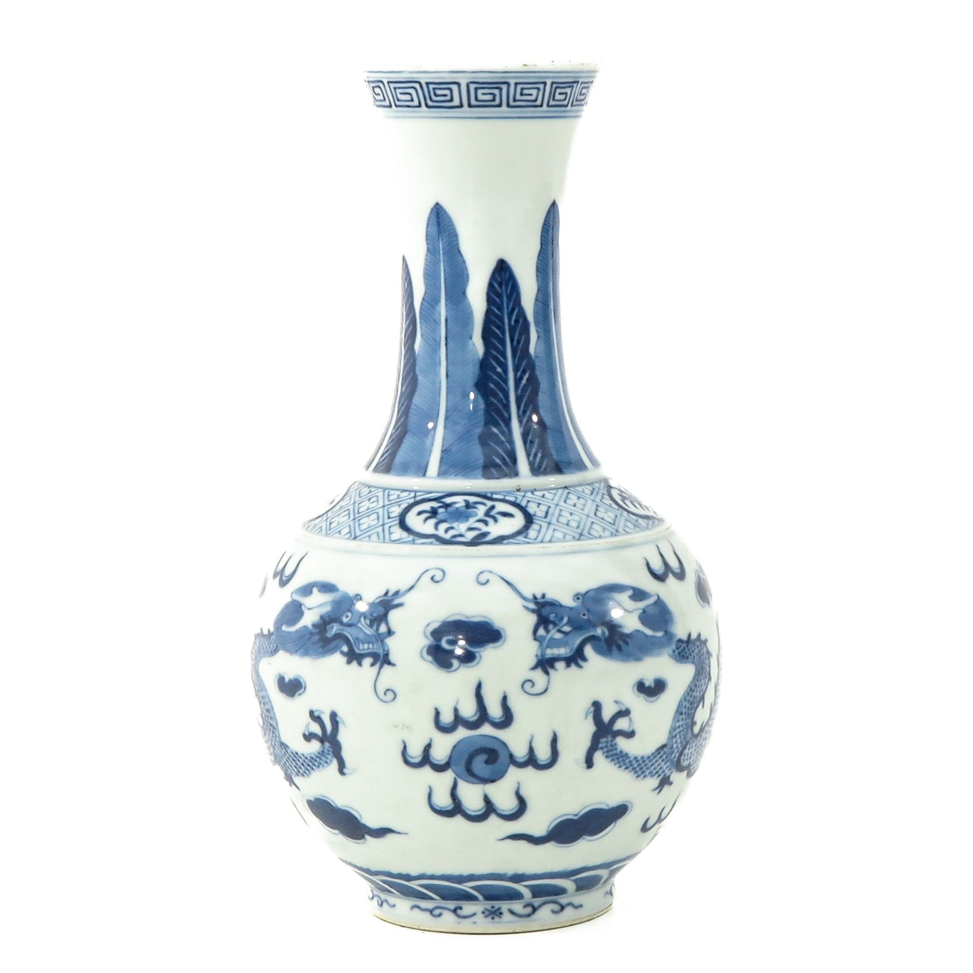 A Blue and White Bottle Vase - Bild 2 aus 10