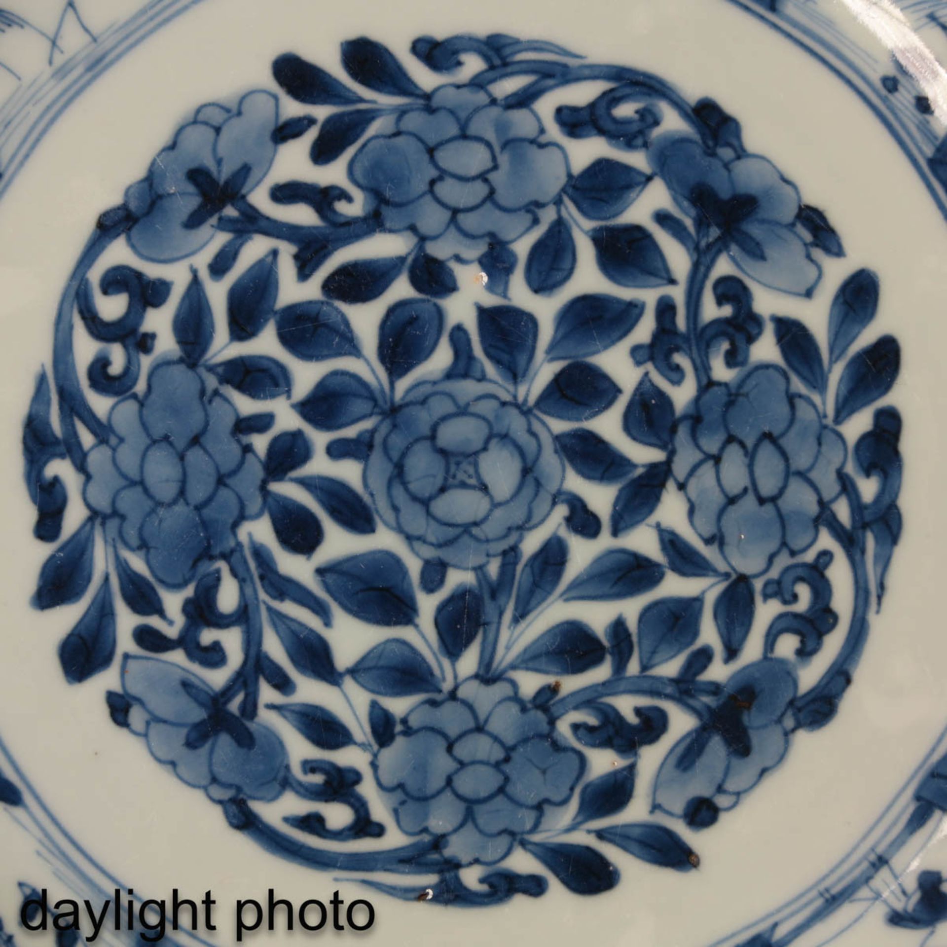 A Pair of Blue and White Plates - Bild 9 aus 9