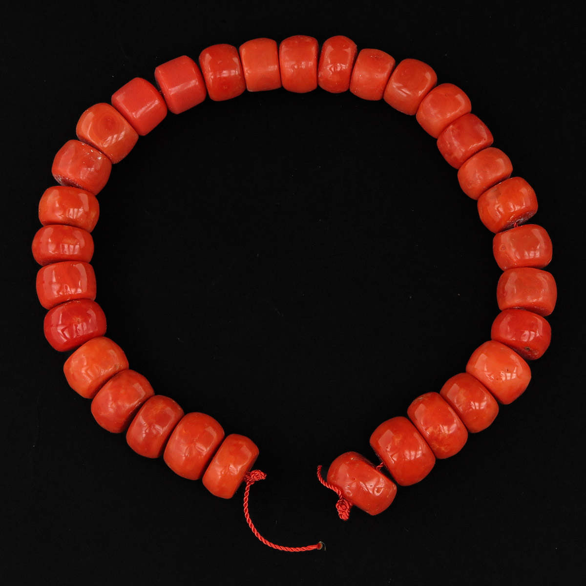 A Collection of 19th Century Red Coral - Image 5 of 10