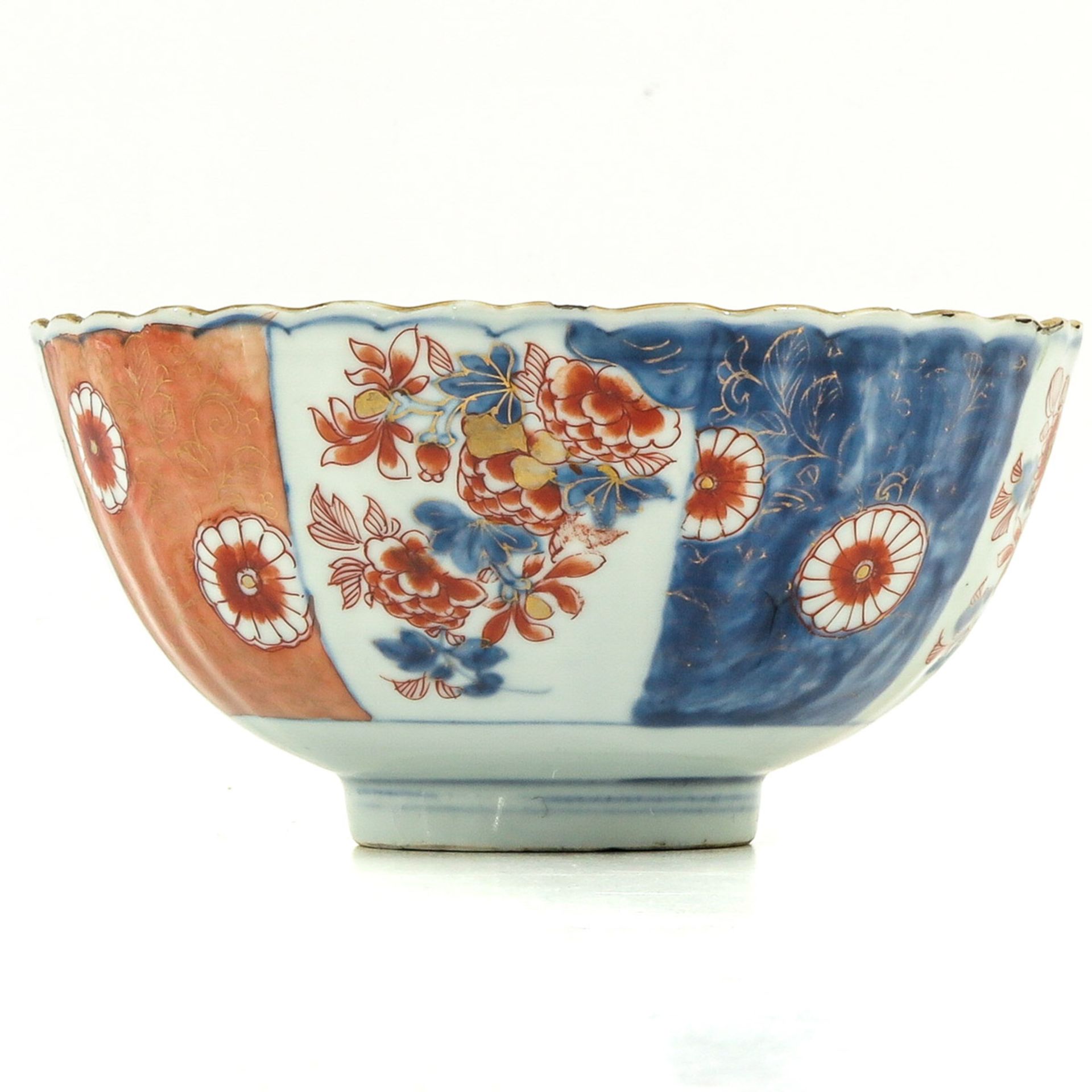 An Imari Bowl - Bild 4 aus 9