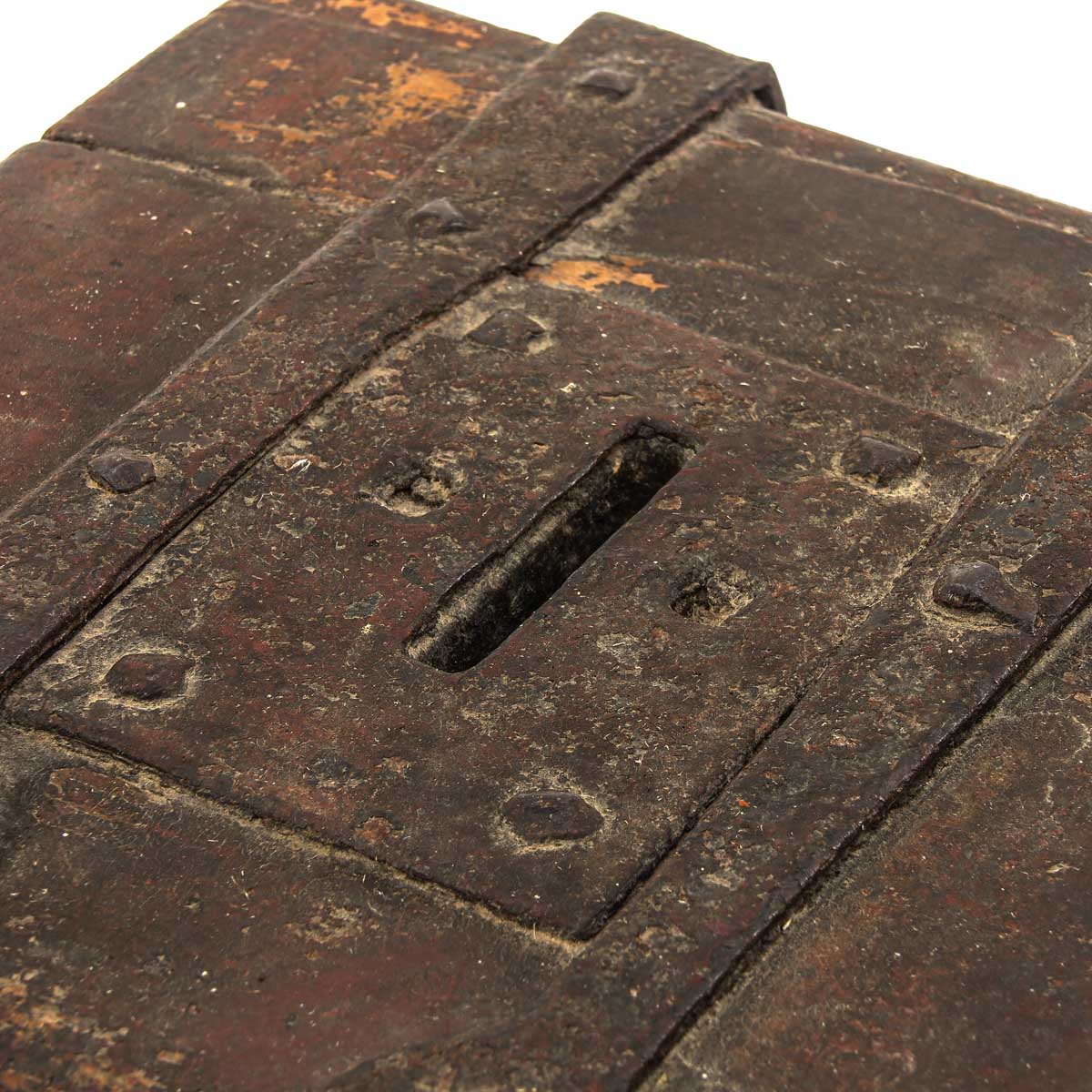 A 17th Century Offering Box - Image 9 of 10