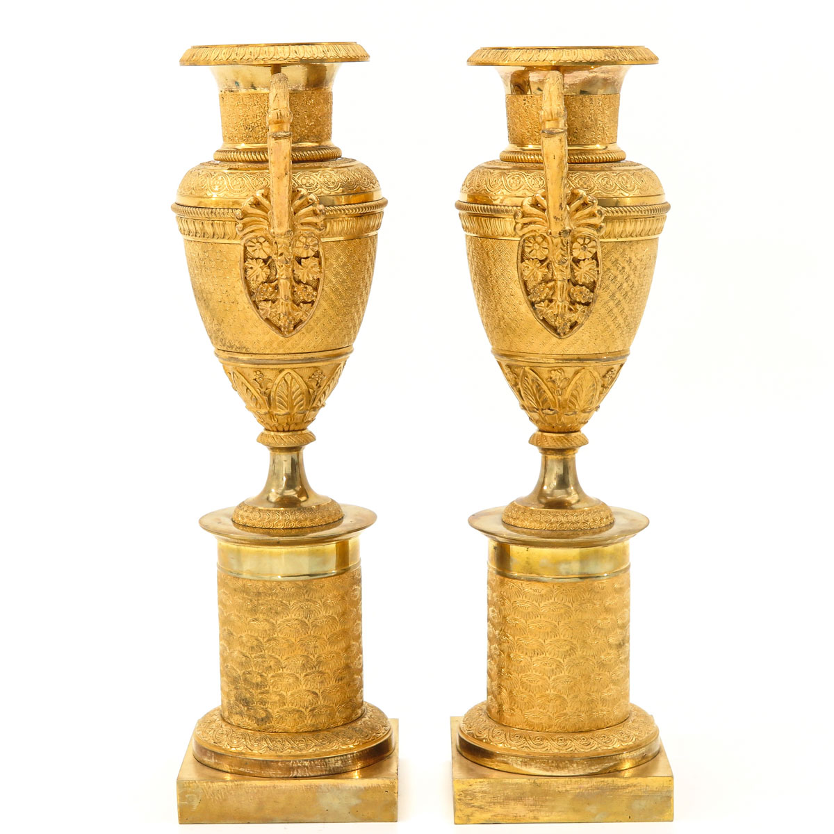 A Pair of Empire Period Vases - Image 4 of 10