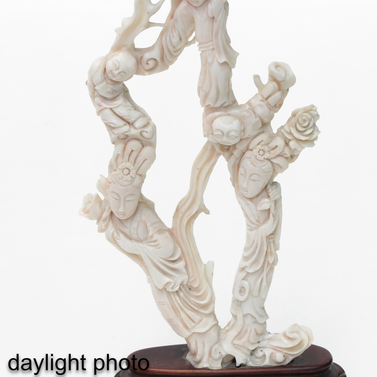 A White Coral Sculpture - Image 10 of 10