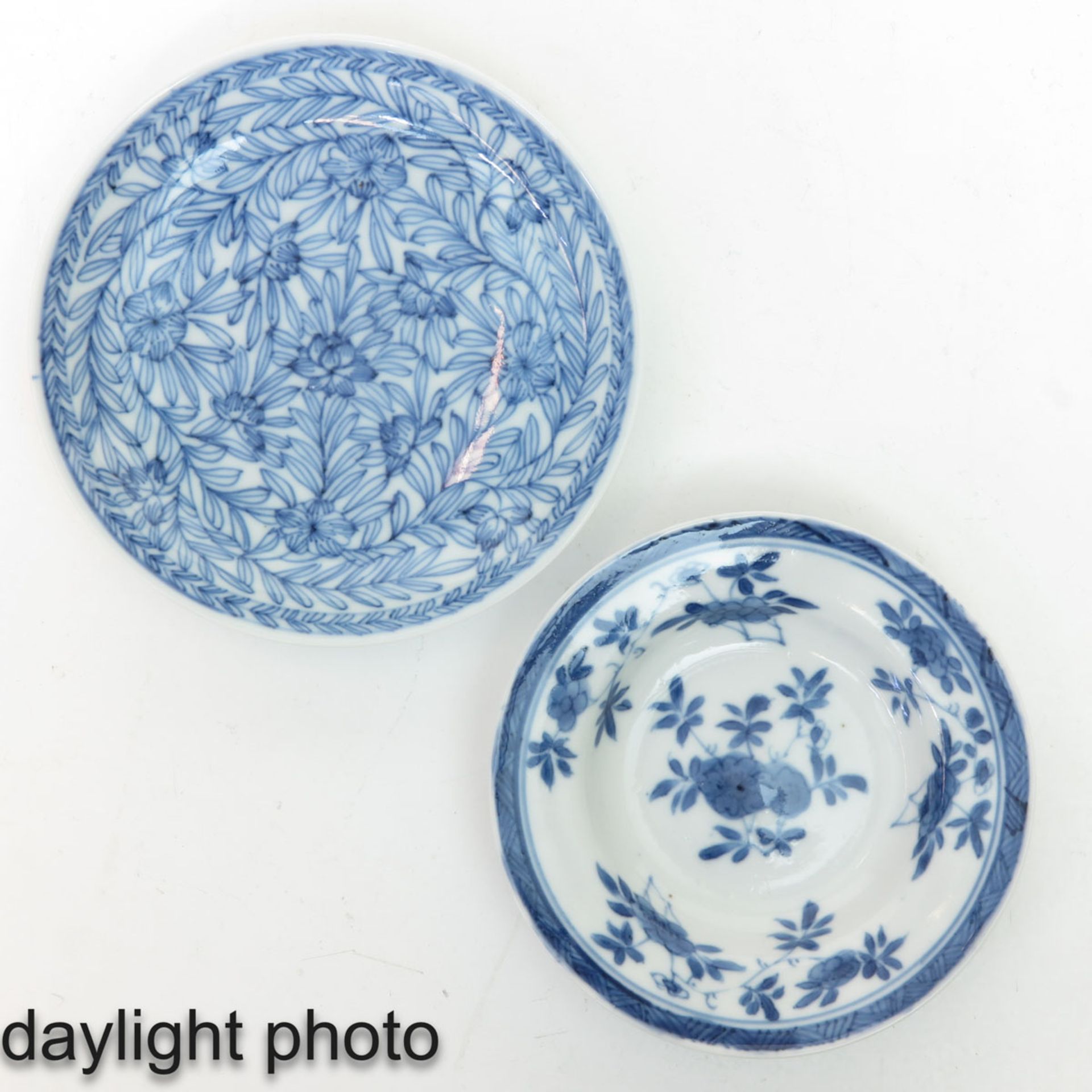 A Collection of 11 Miniature Plates - Bild 9 aus 10