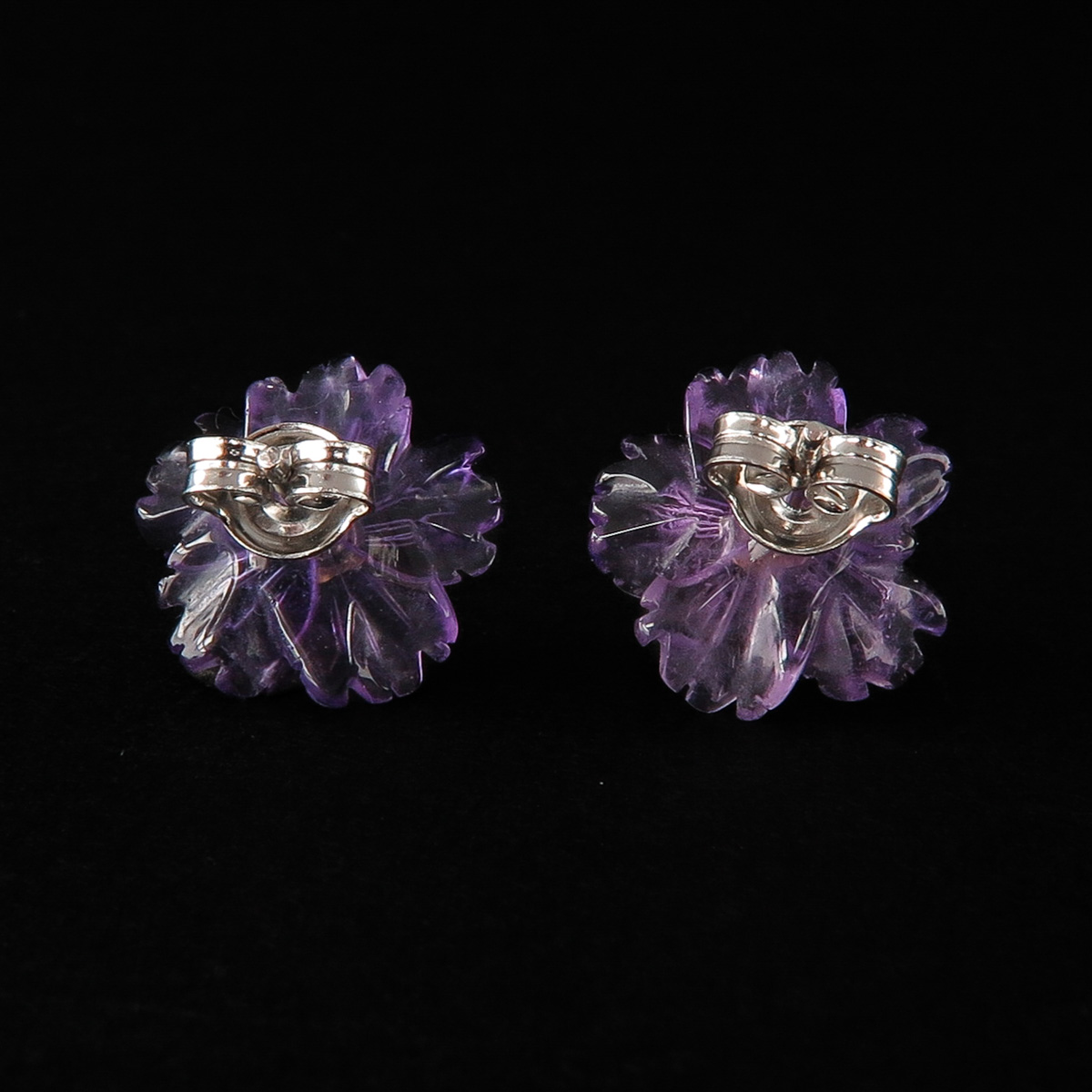 A Pair of Diamond and Amethyst Earrings - Image 2 of 4