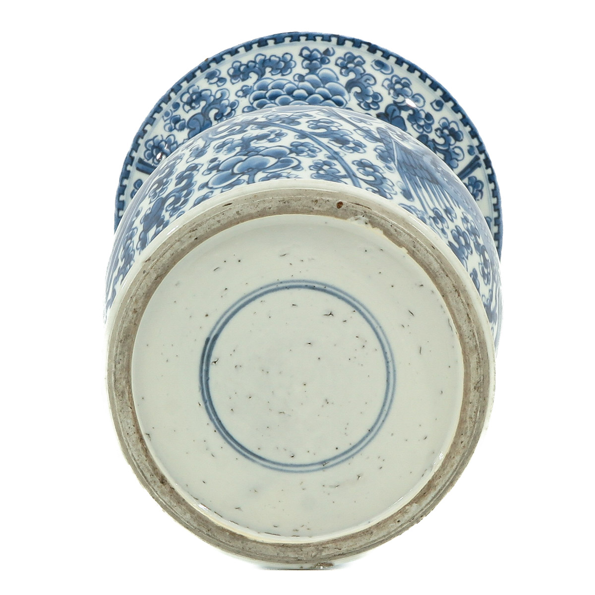 A Blue and White Yen Yen Vase - Image 6 of 9