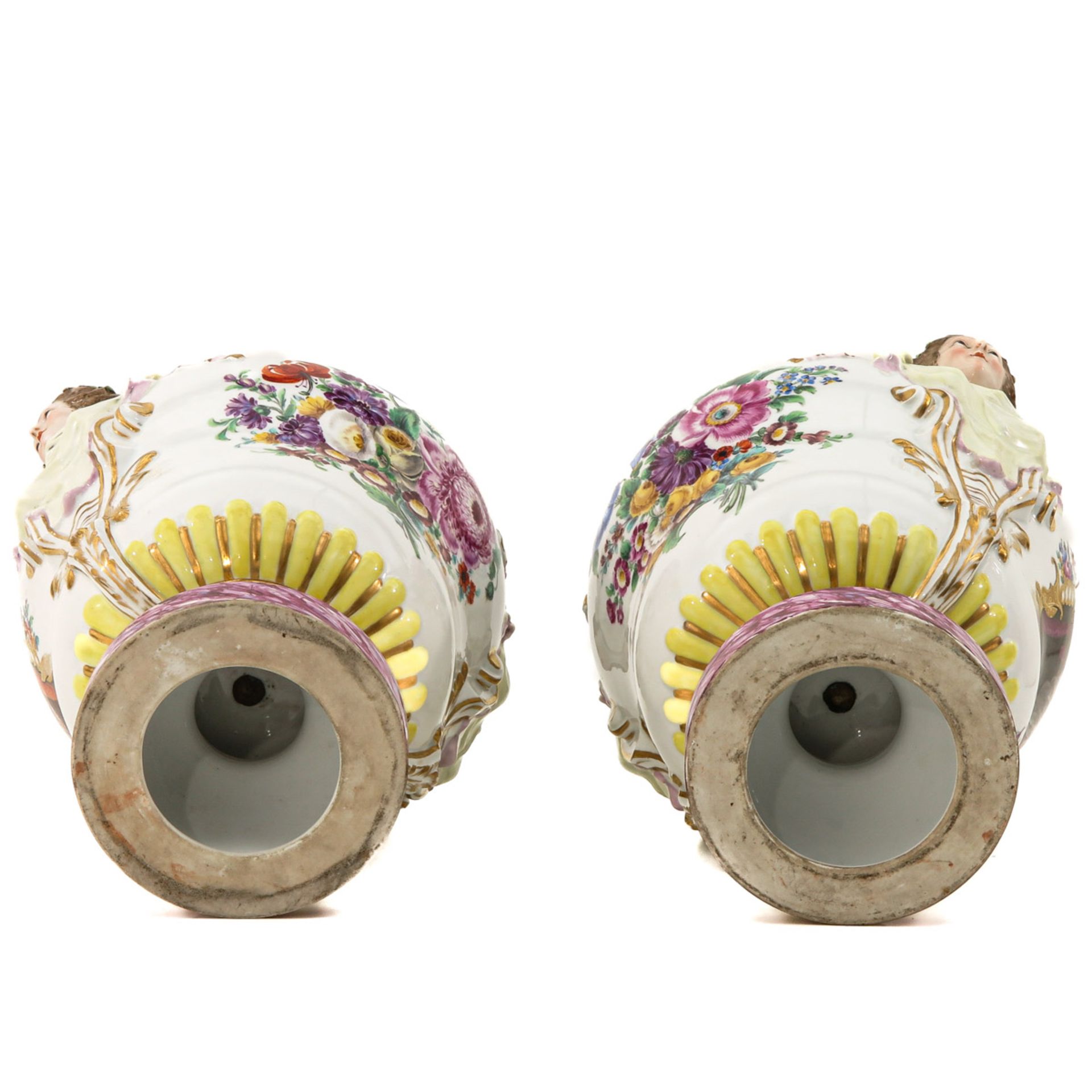 A Pair of Meissen Vases - Image 6 of 10