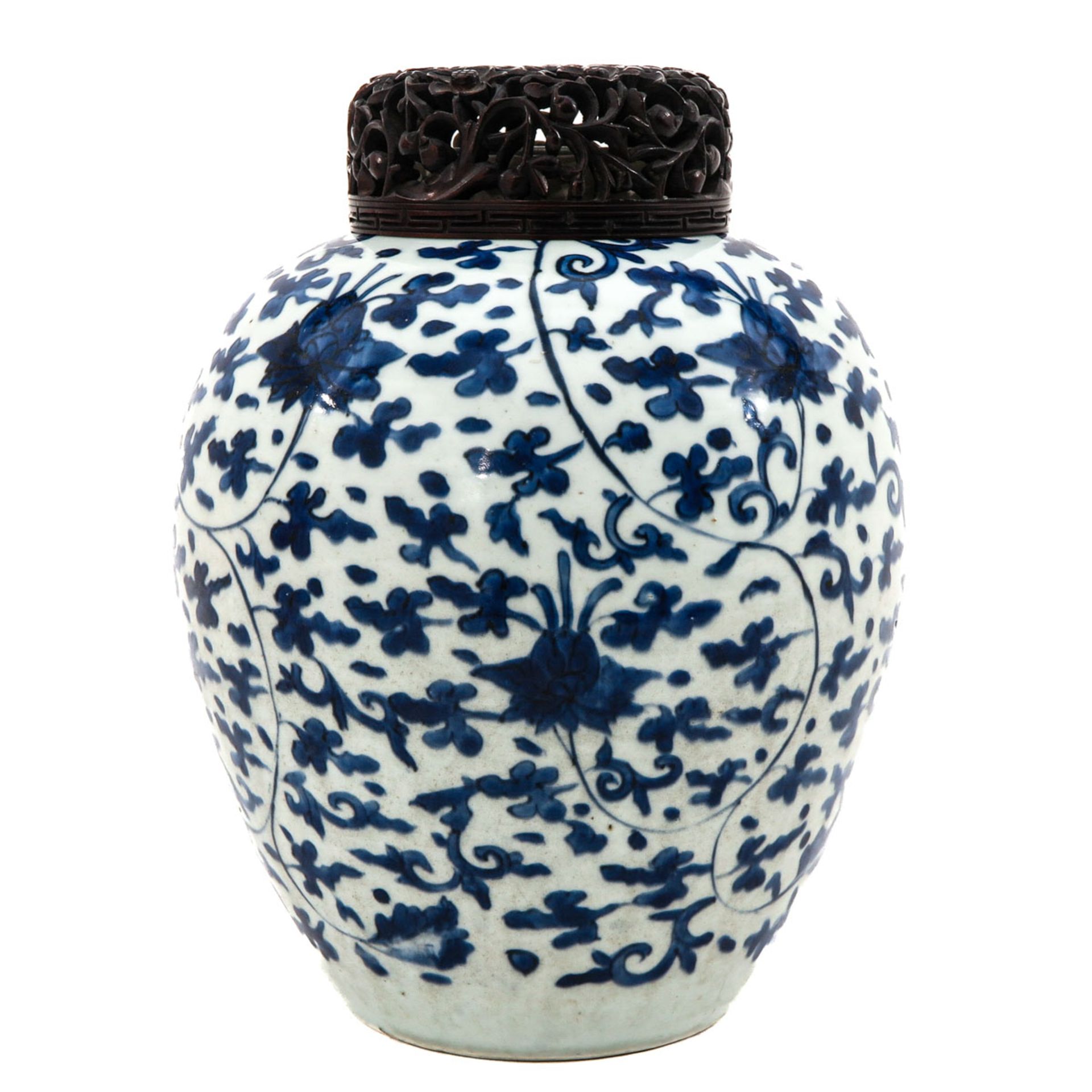 A Blue and White Ginger Jar - Image 2 of 9