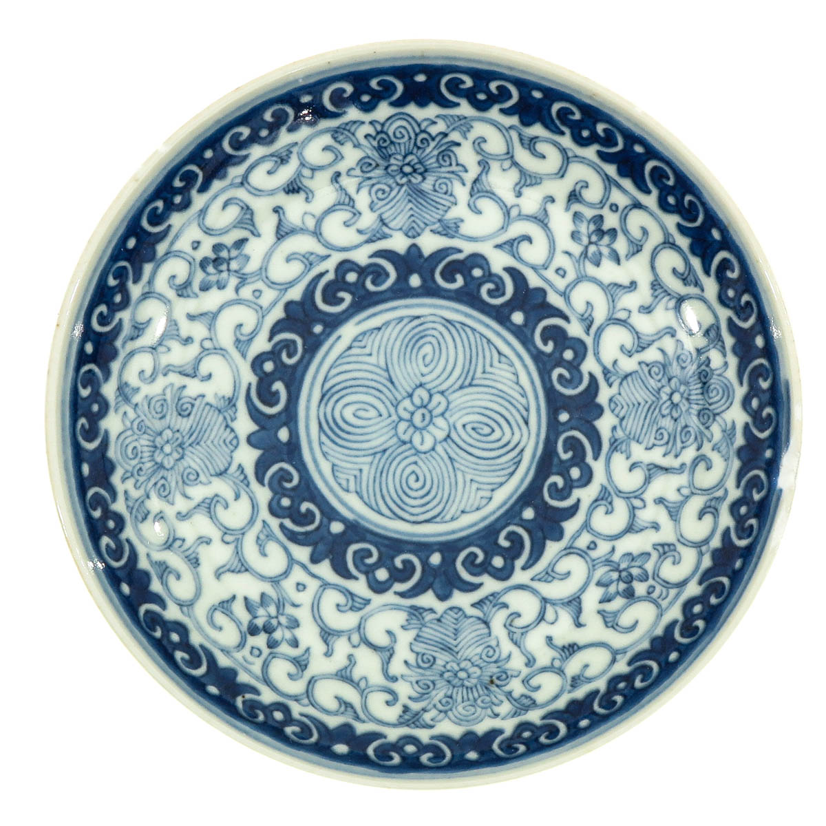 A Lot of 2 Blue and White Plates - Image 5 of 10