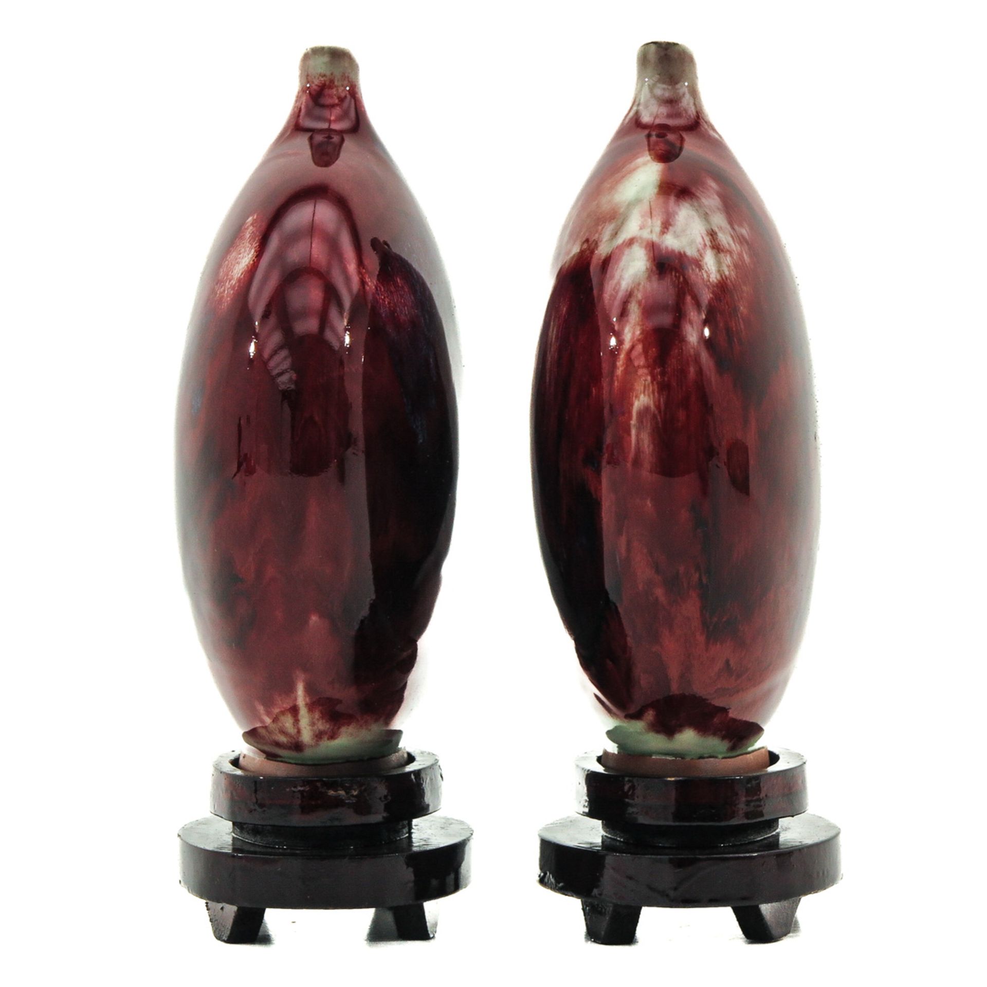 A Pair of Jun Ware Vases - Bild 4 aus 6