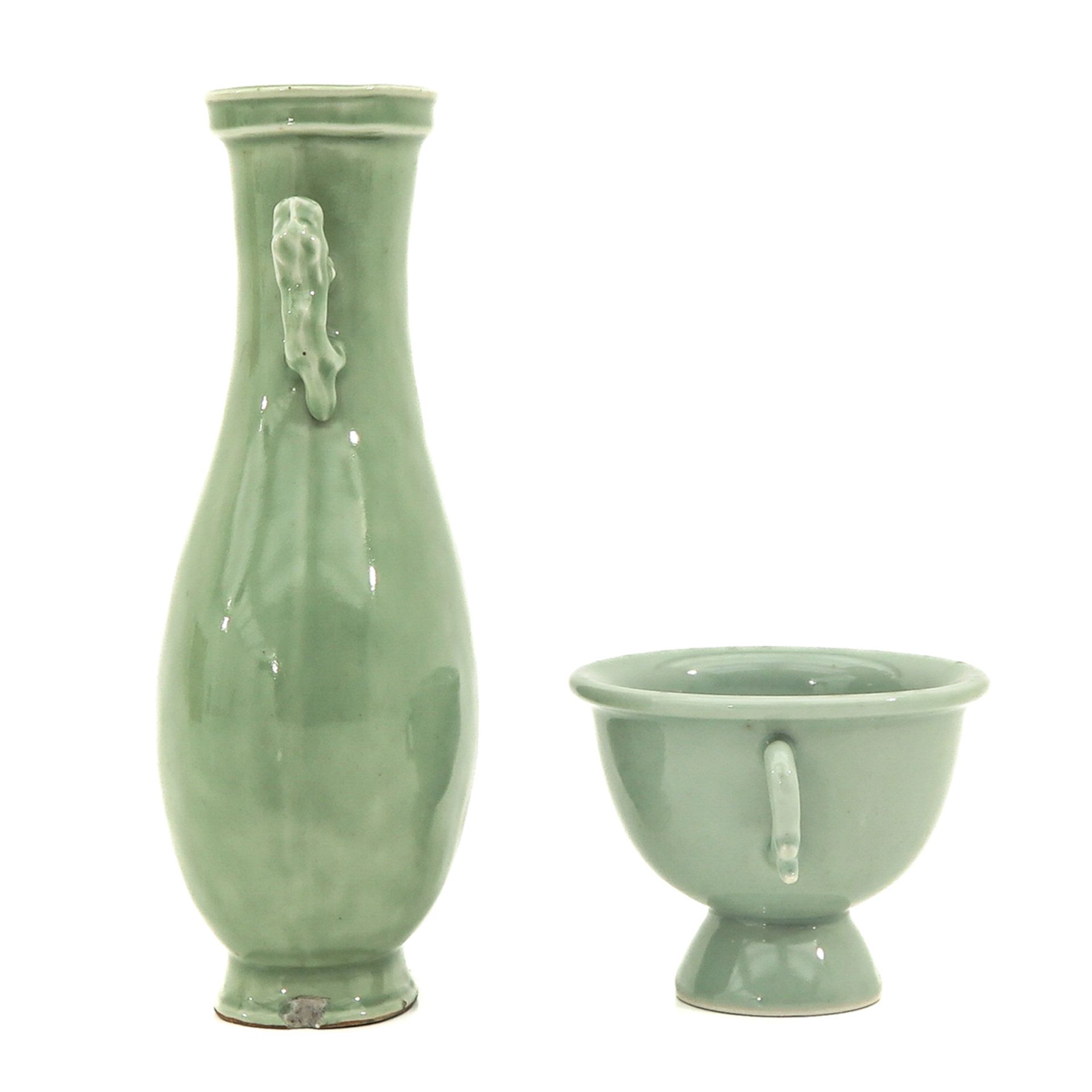 A Celadon Vase and Stemmed Cup - Image 4 of 10