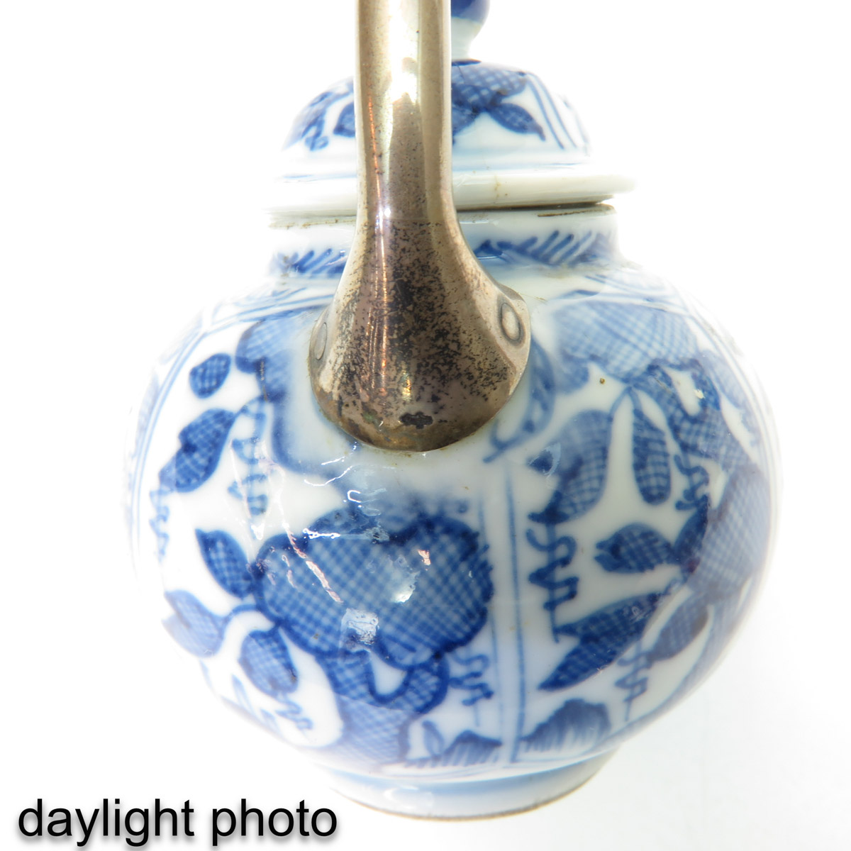 A Collection of Miniature Porcelain - Image 9 of 10