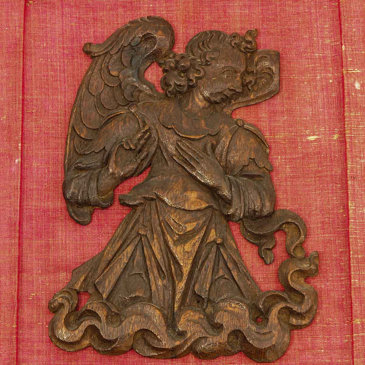 A Pair of Religious Carvings in Frames - Image 7 of 8