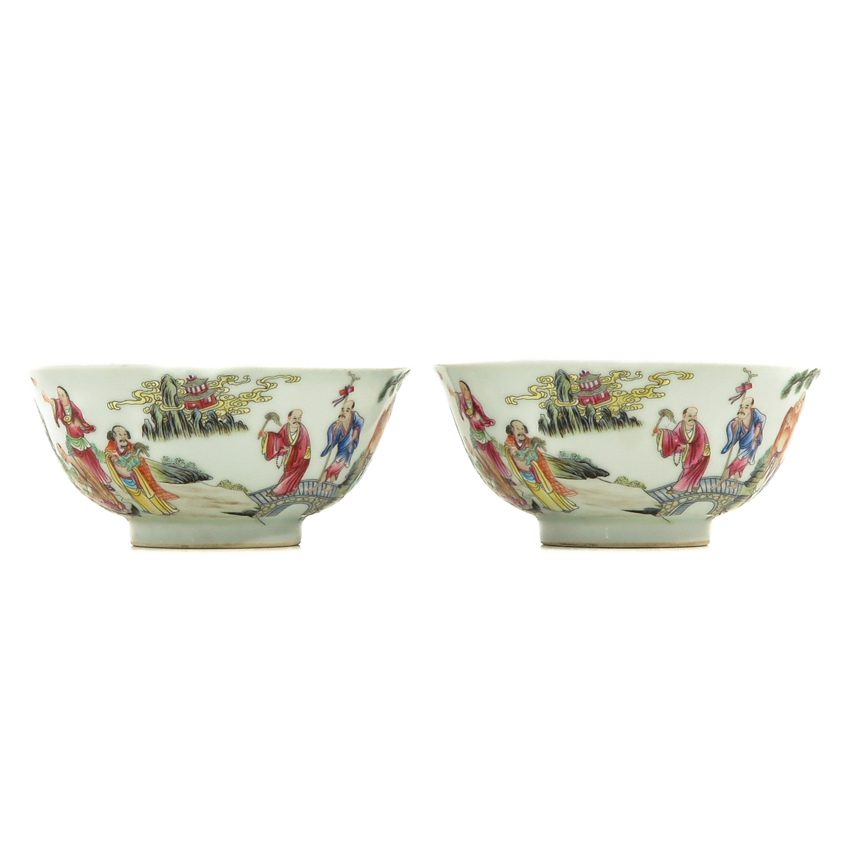 A Pair of Famille Rose Bowls - Image 4 of 10