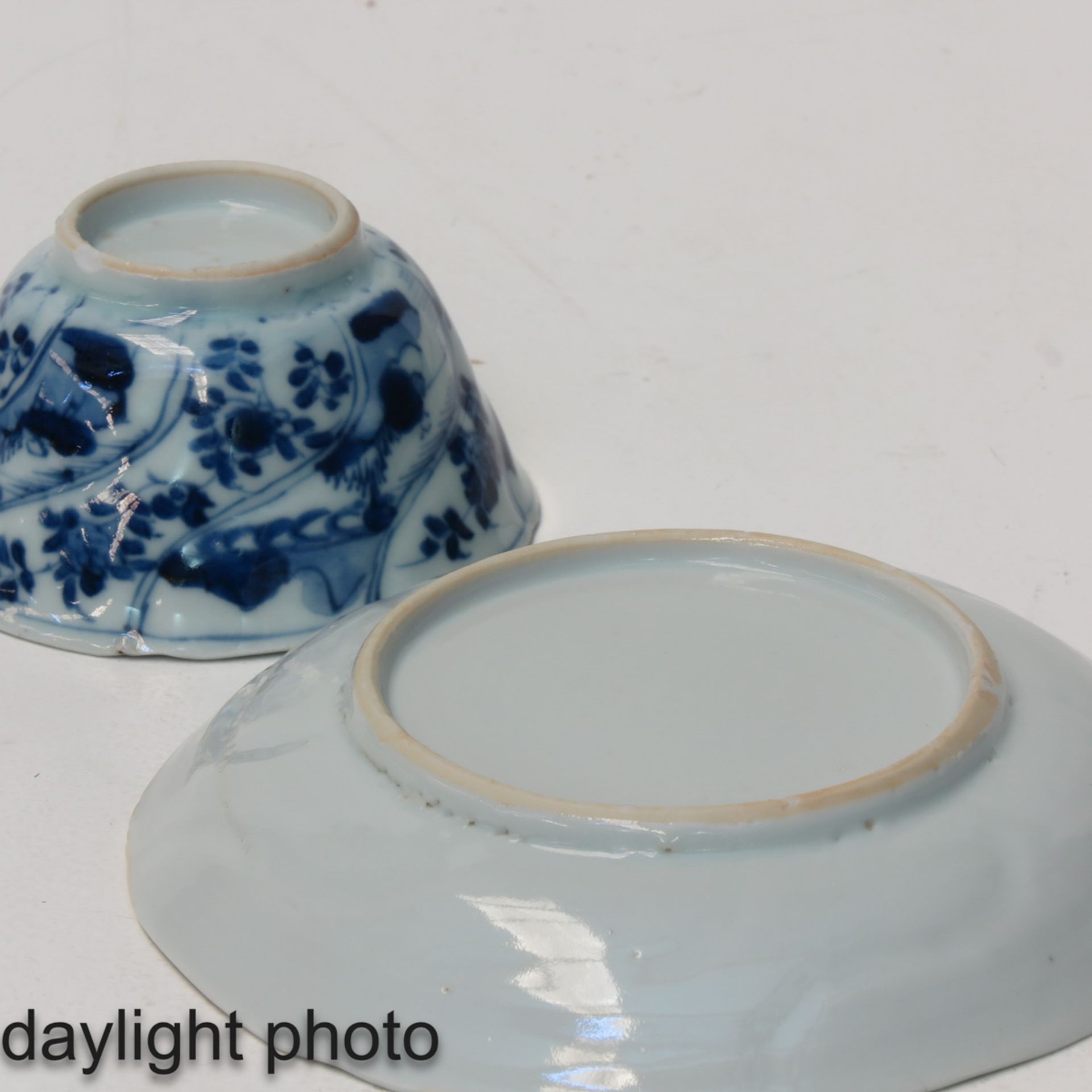 A Series of 6 Cups and Saucers - Image 10 of 10