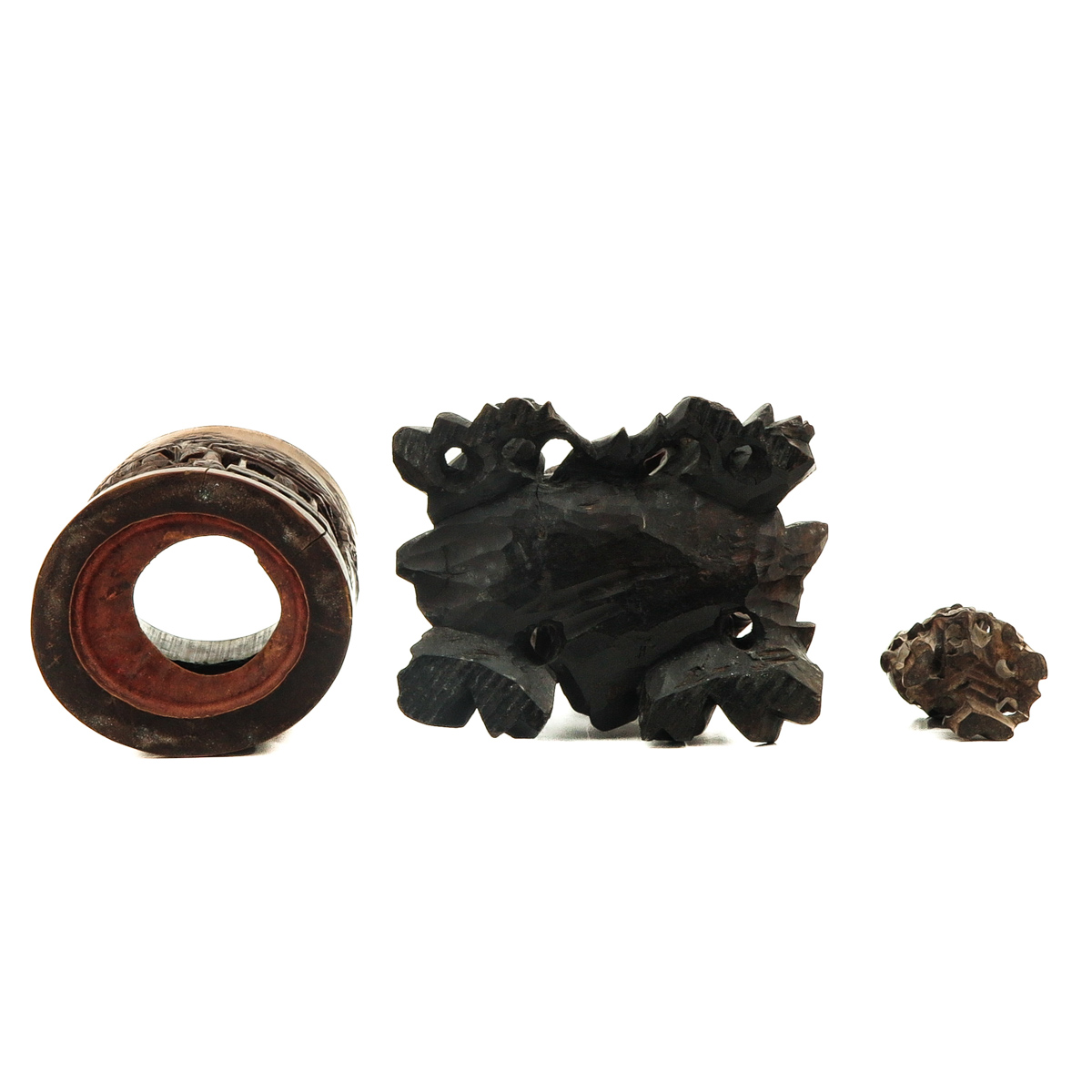 A Collection of 3 Carved Wood Items - Image 6 of 10