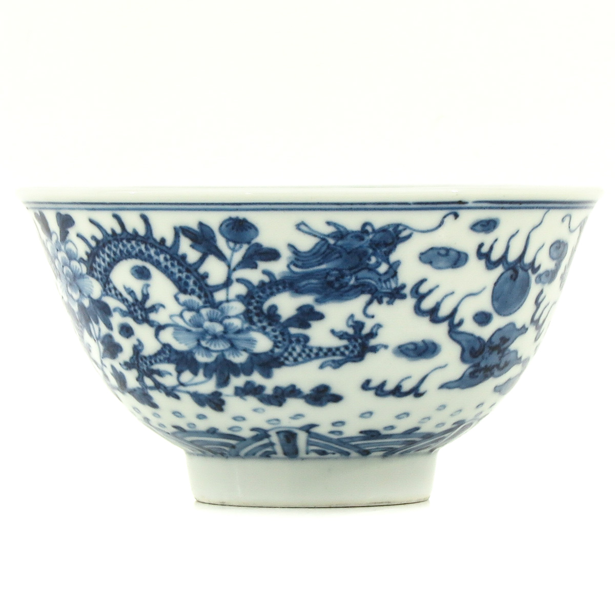 A Blue and White Bowl - Image 4 of 10