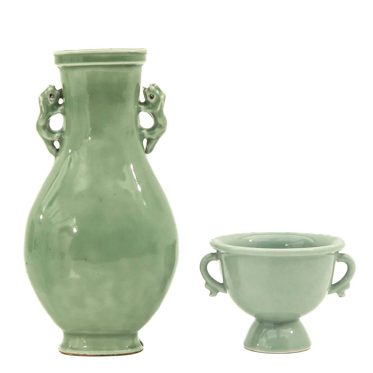 A Celadon Vase and Stemmed Cup - Image 3 of 10
