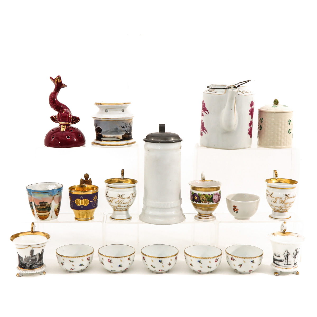 A Collection of Porcelain and Pottery - Image 4 of 10