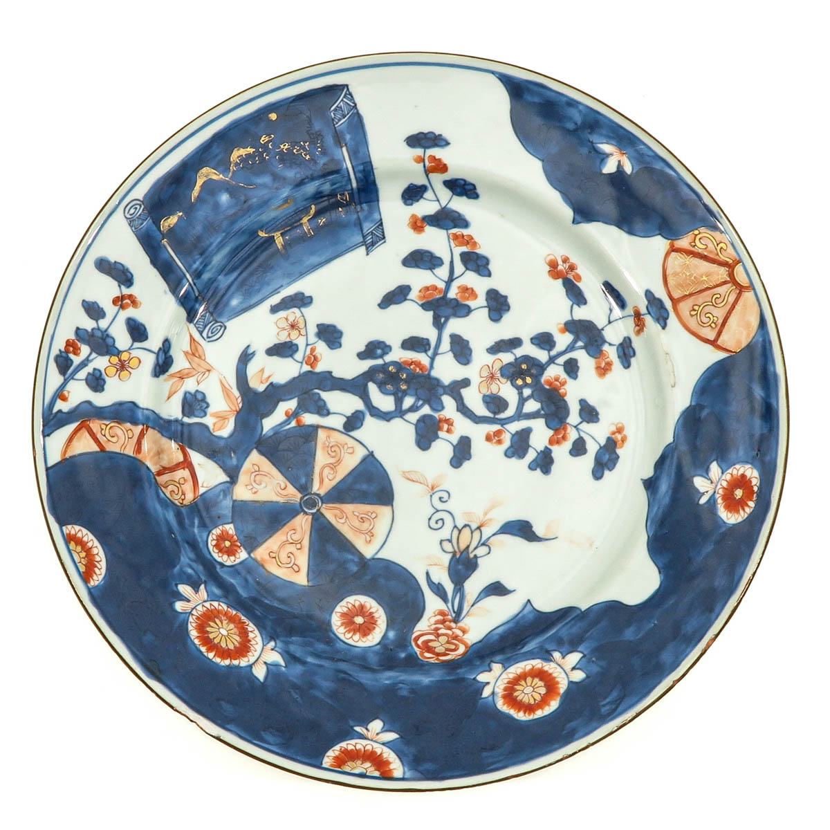 A Lot of 2 Imari Chargers - Image 5 of 10