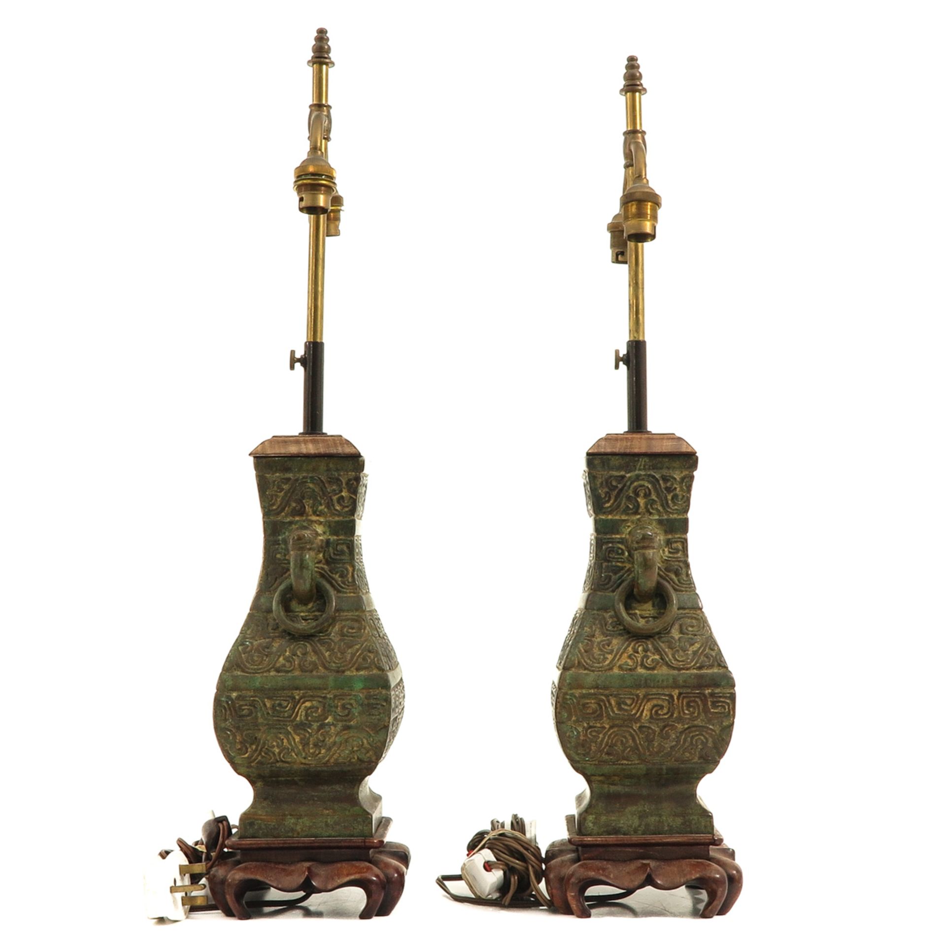 A Pair of Bronze Lamps - Bild 4 aus 10