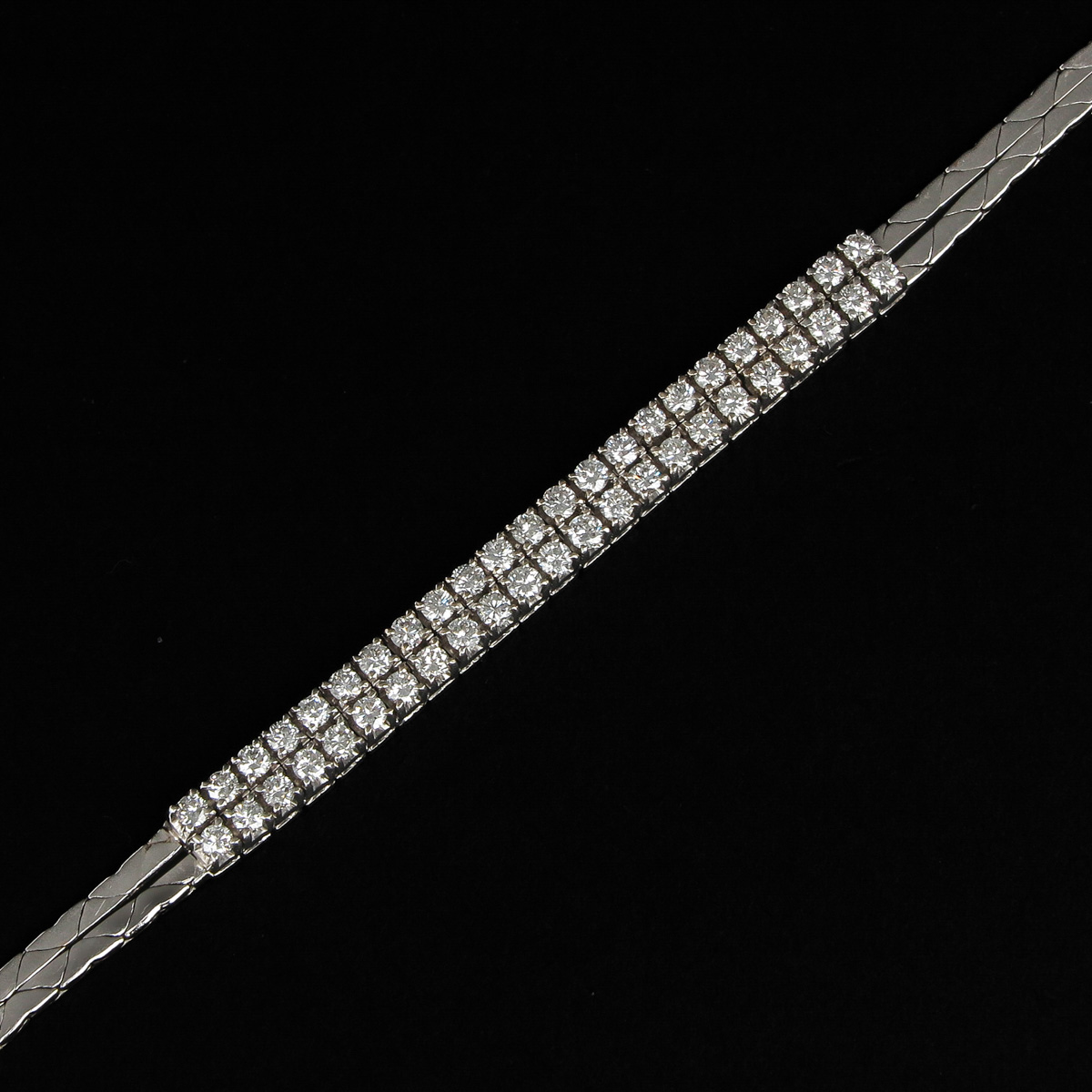 A Diamond Bracelet - Image 5 of 5