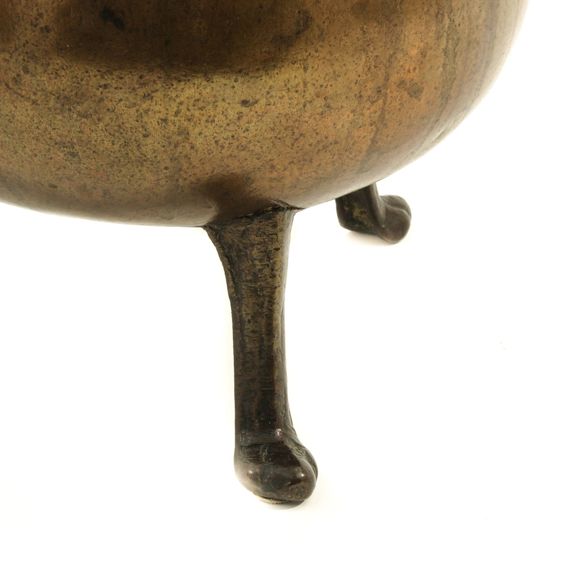 A 17th Century Bronze Pot - Bild 8 aus 8