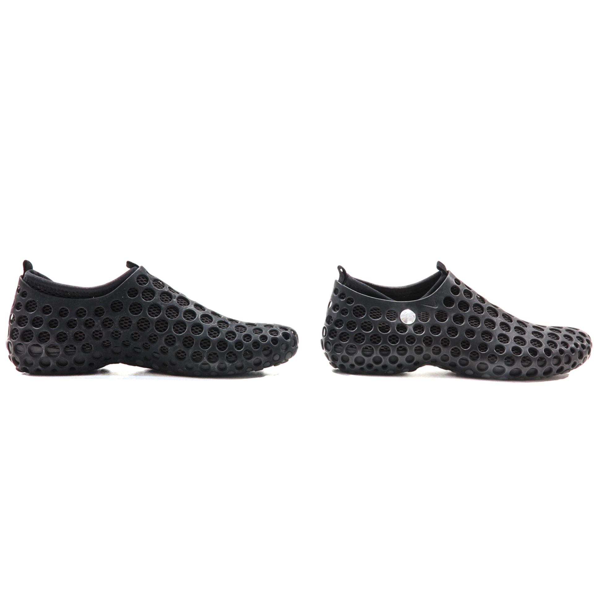 A Pair of Nike Zvezdochka Shoes - Bild 3 aus 10