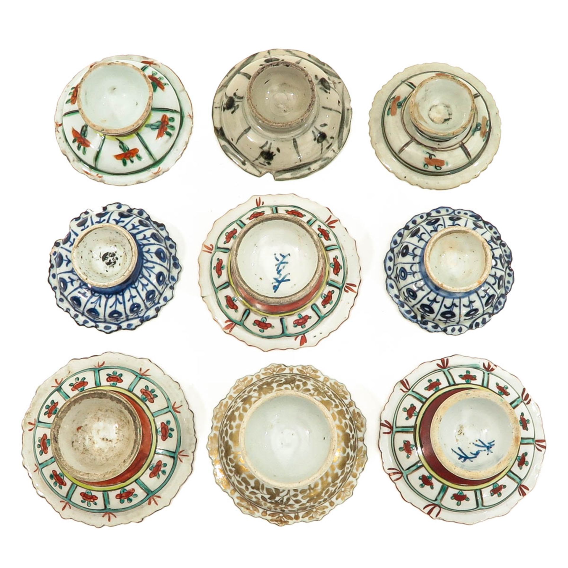 A Collection of 9 Small Altar Dishes - Bild 6 aus 10