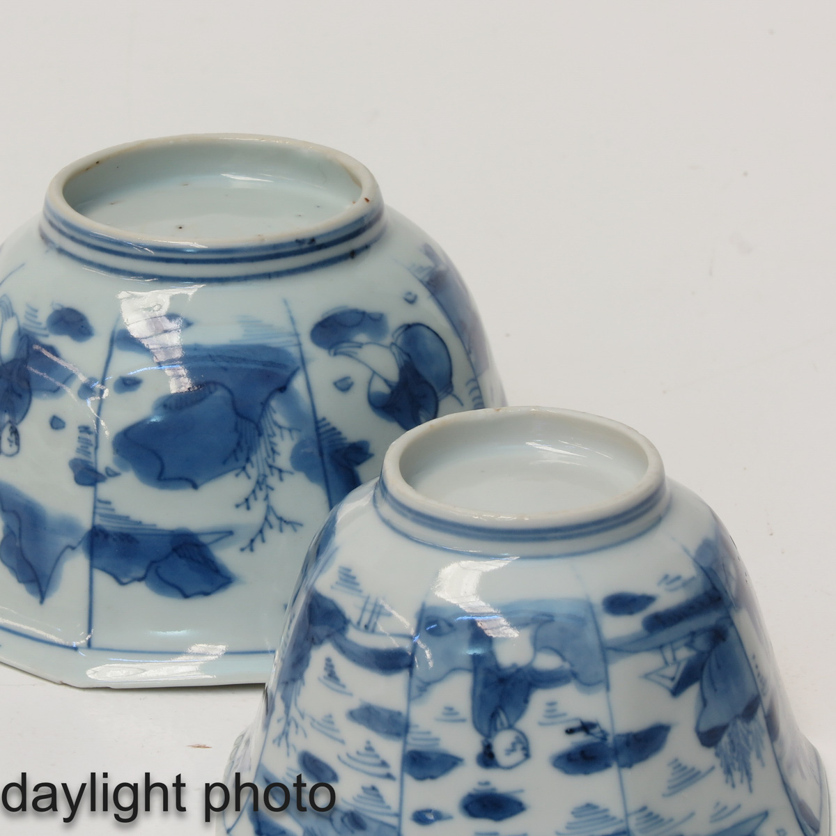 A Lot of 2 Blue and White Cups - Image 8 of 10