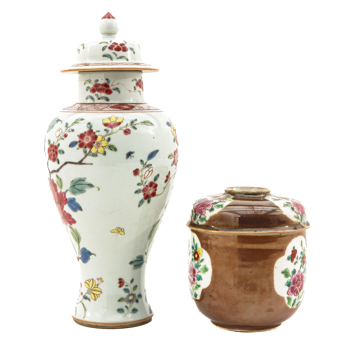 A Pot with Cover and Garniture Vase - Image 3 of 10