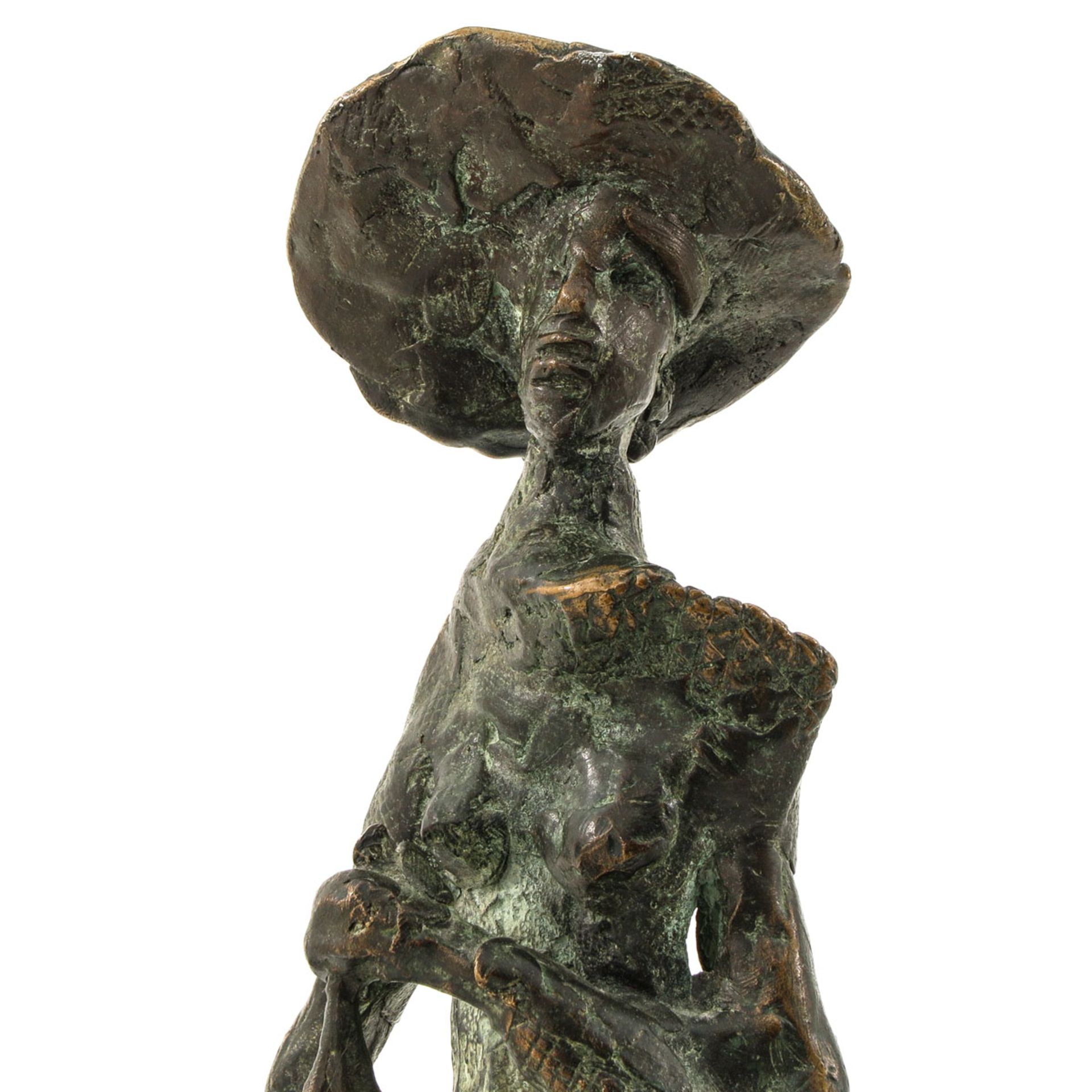 A Signed Bronze Sculpture - Bild 7 aus 9