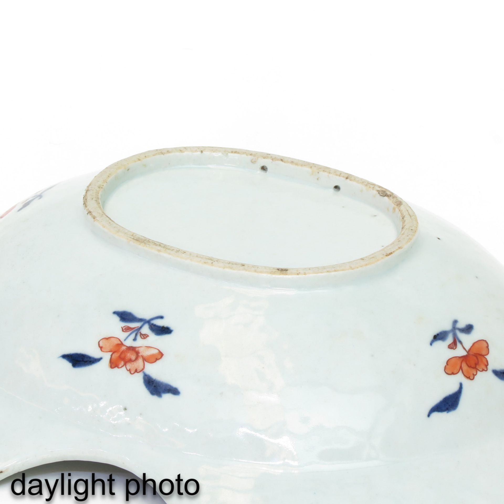 An Imari Shaving Bowl - Bild 8 aus 9