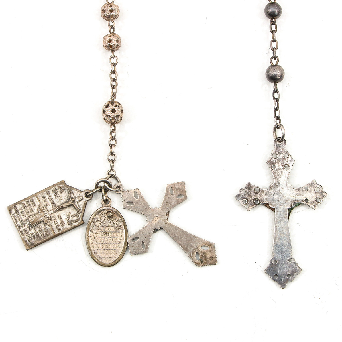 A Collection of 5 Silver Rosaries - Image 8 of 8