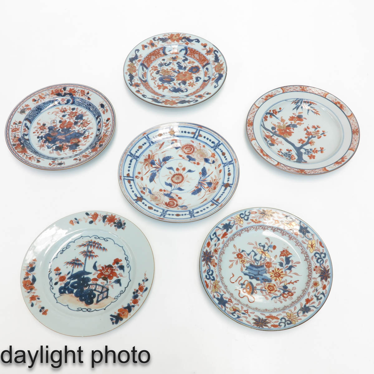 A Collection of 6 Plates - Image 9 of 10