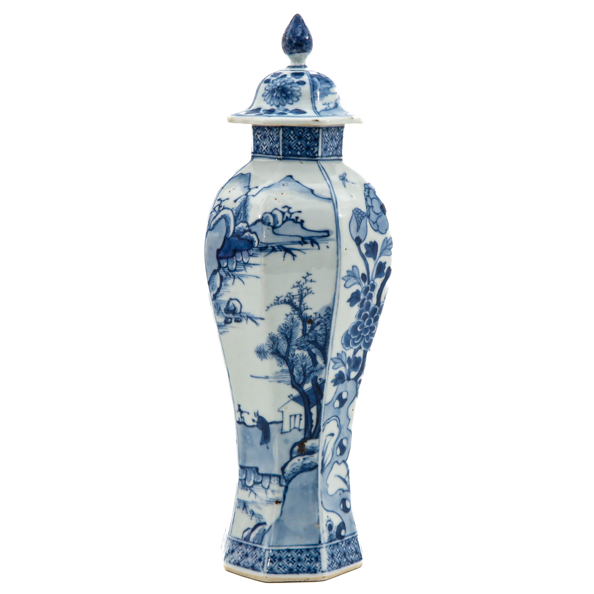 A Blue and White Garniture Vase - Image 3 of 9