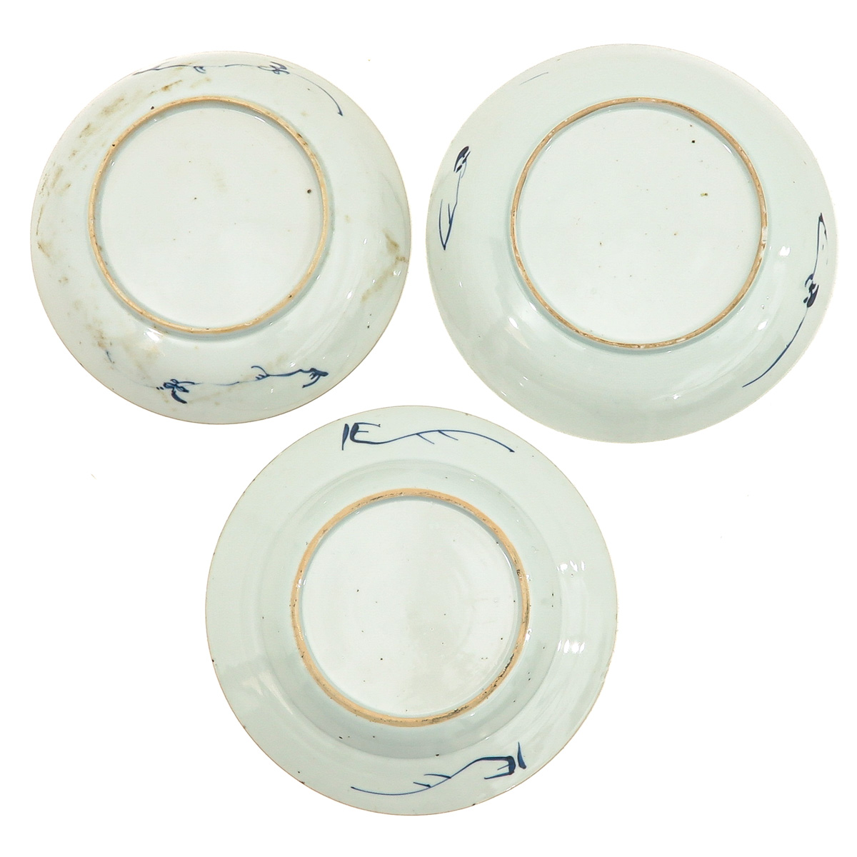 A Collection of 3 Blue and White Plates - Image 2 of 10