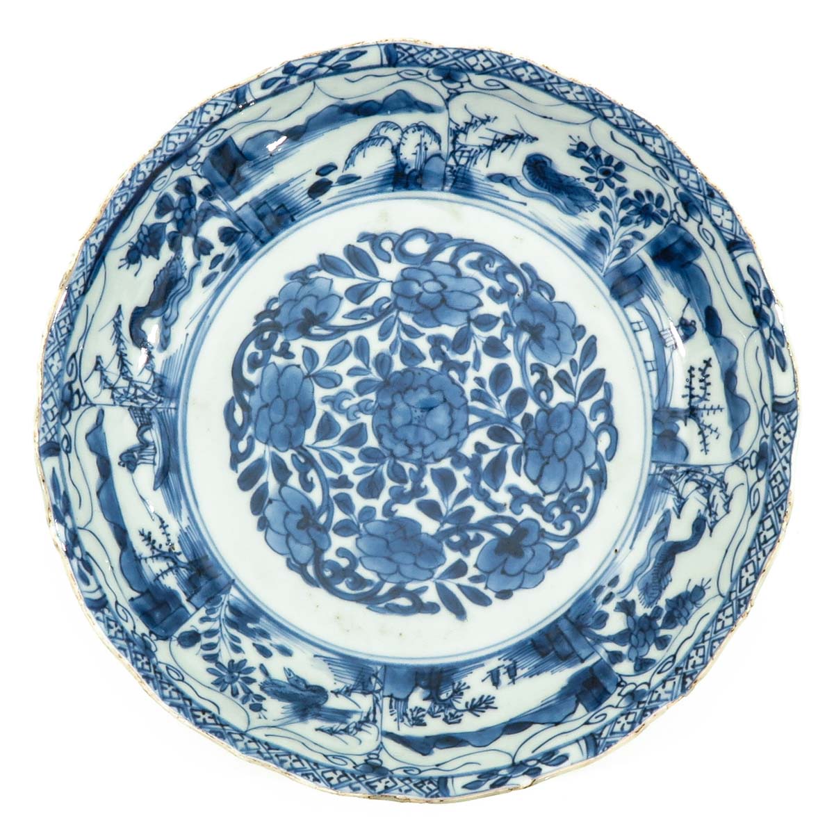 A Pair of Blue and White Plates - Image 5 of 9