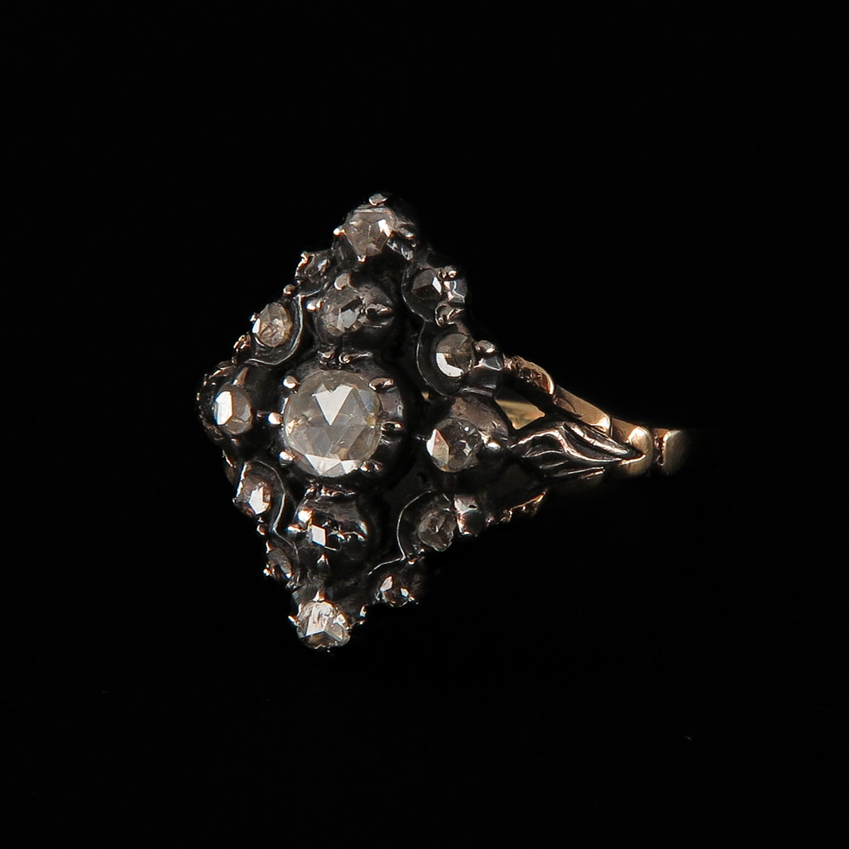 A Ladies Diamond Ring