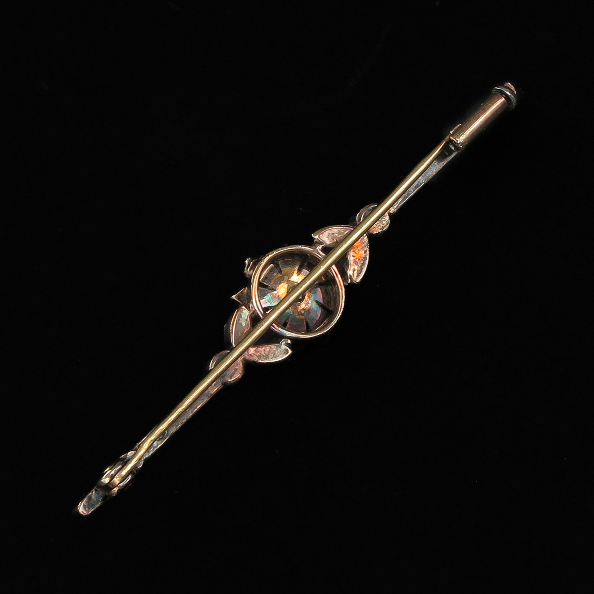 A Diamond Brooch - Image 2 of 3