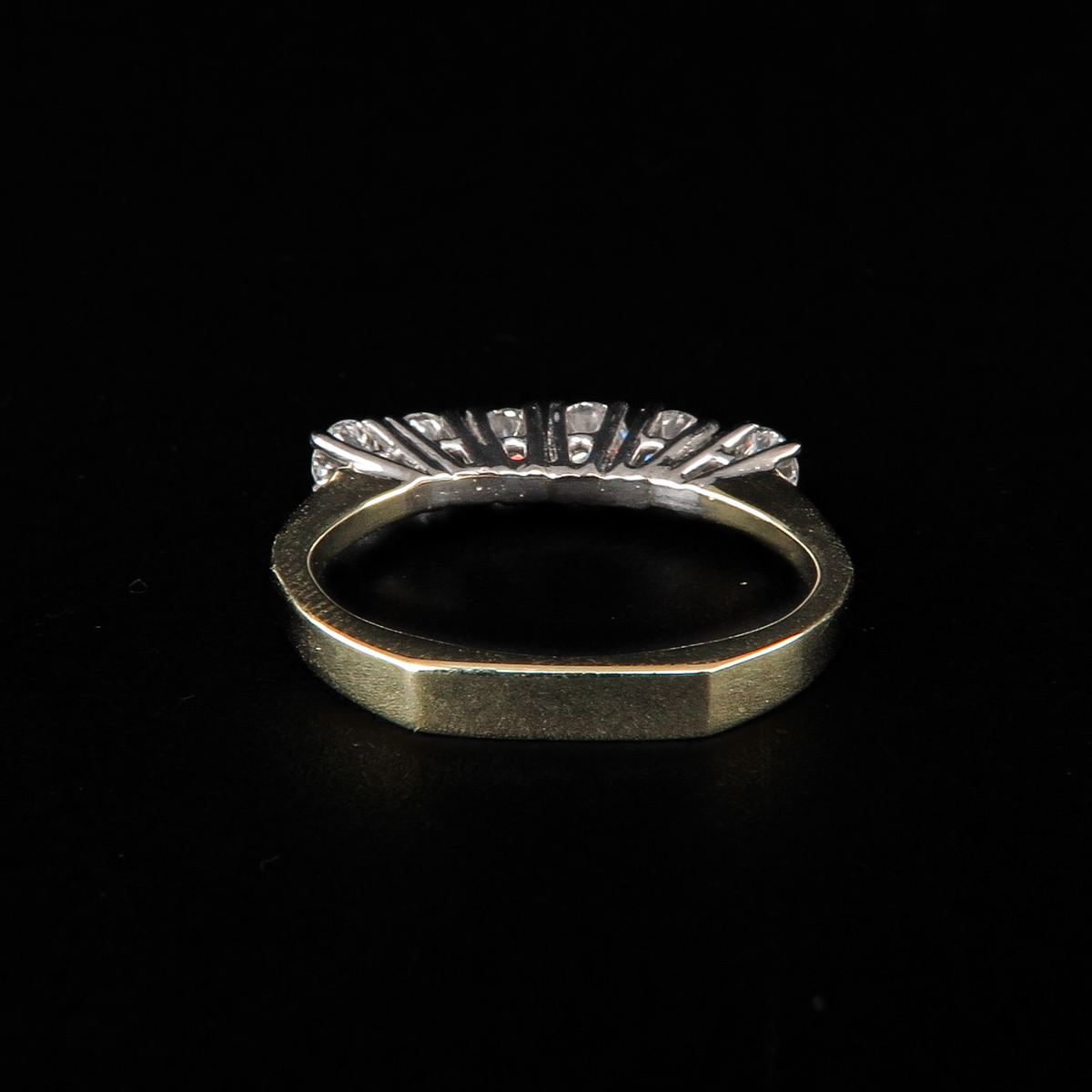 A Ladies Diamond Ring - Image 3 of 4