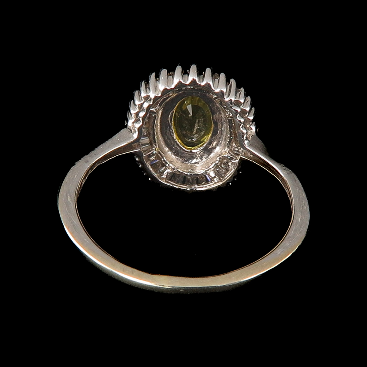 A Ladies Diamond and Citrine Ring - Image 3 of 3